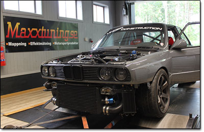 Tuning BMW 325 - MaxxECU V1